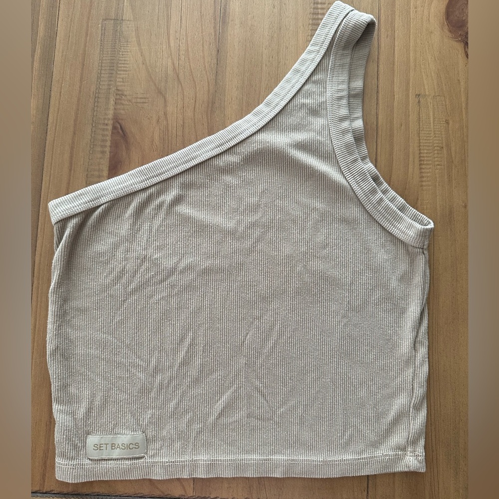 Set Active Weekend Tank
